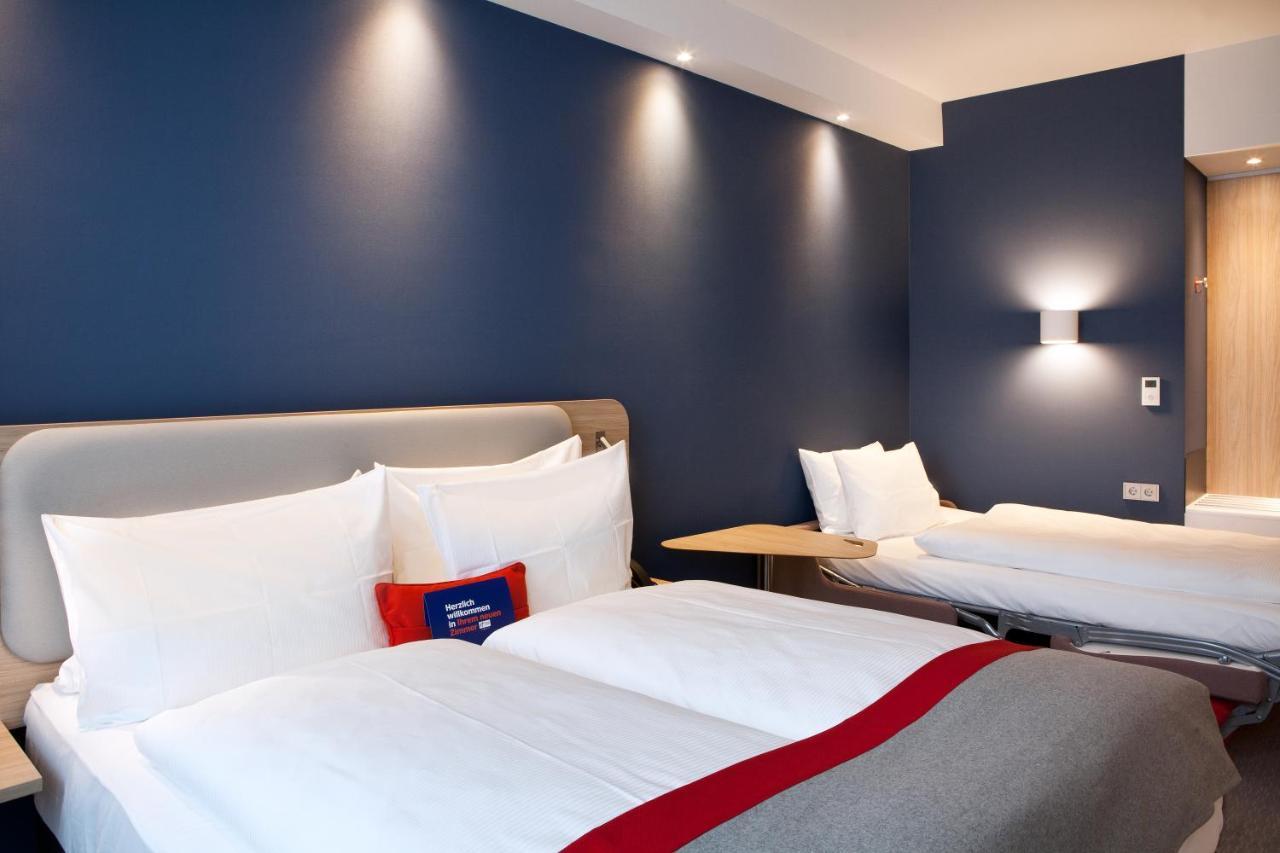 Holiday Inn Express - Saarbruecken By Ihg Екстер'єр фото