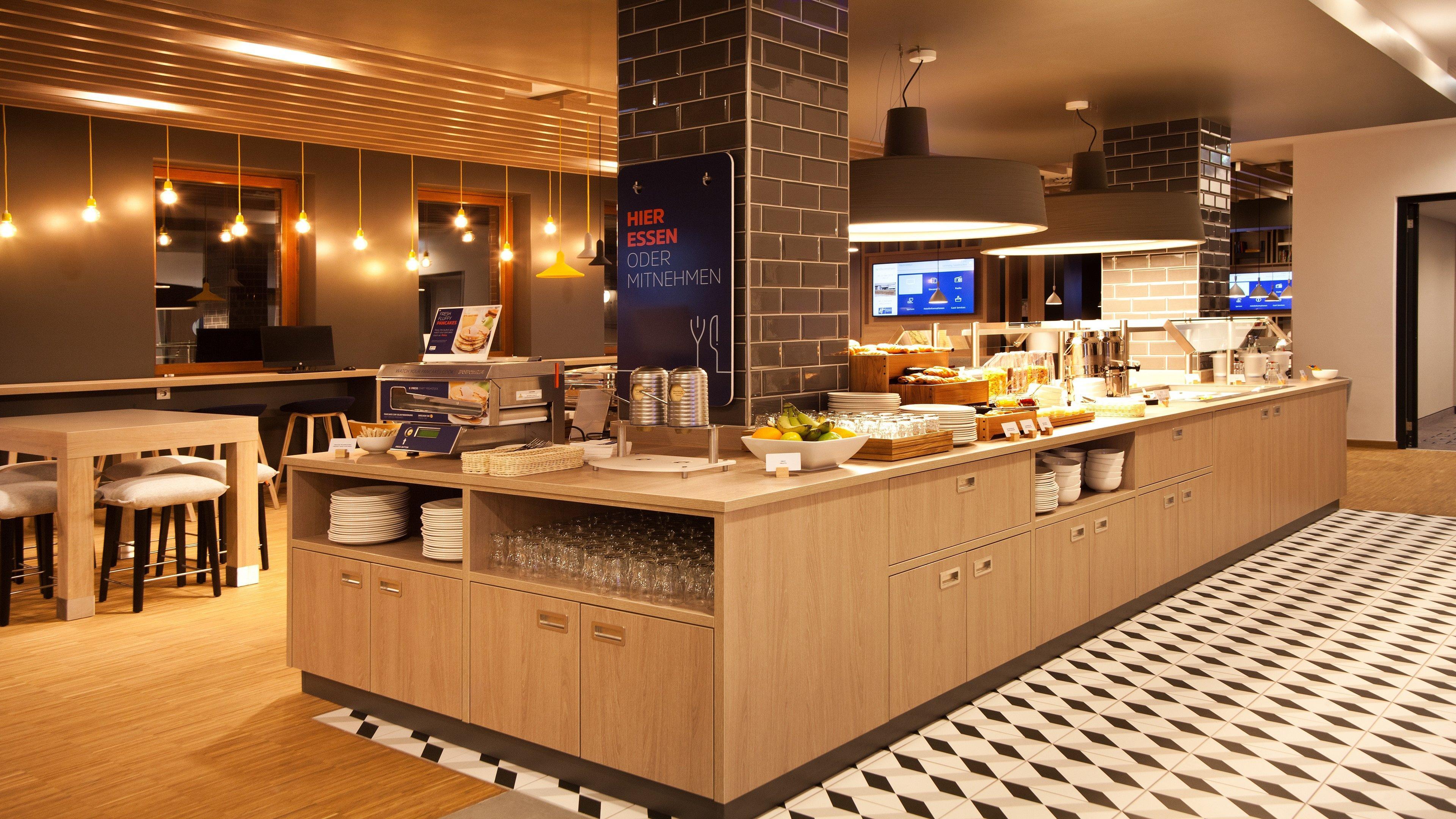 Holiday Inn Express - Saarbruecken By Ihg Екстер'єр фото